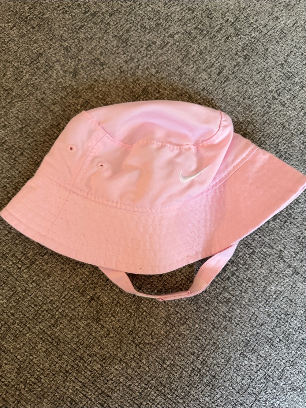 Nike Kids Pink Bucket Hat with Chin Strap and Swoosh